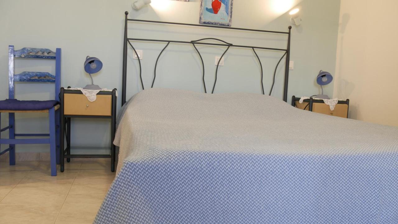 Triovasálos Pepi'S Rooms מראה חיצוני תמונה